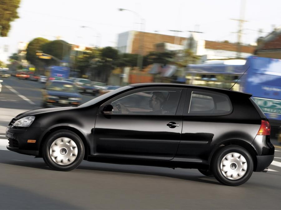  Volkswagen Golf Rabbit 3-Door 2006 года  (фото 10 из 13)